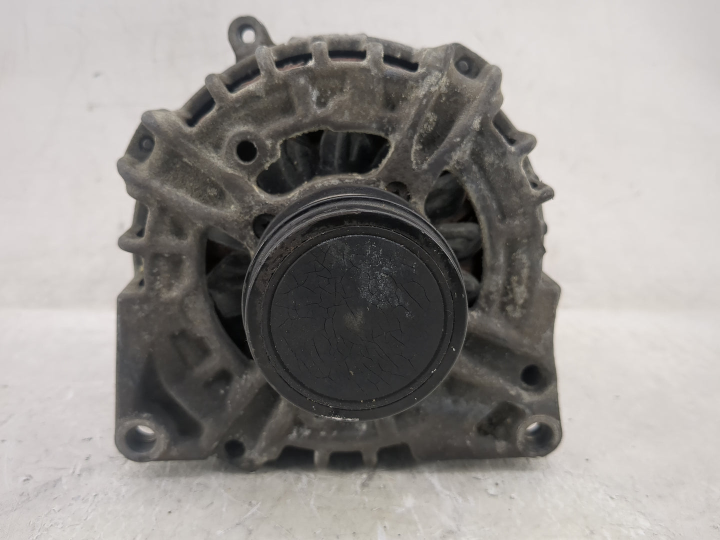 2014-2019 Mercedes-Benz Cla250 Alternator Replacement Generator Charging Assembly Engine OEM Fits OEM Used Auto Parts - Oemu