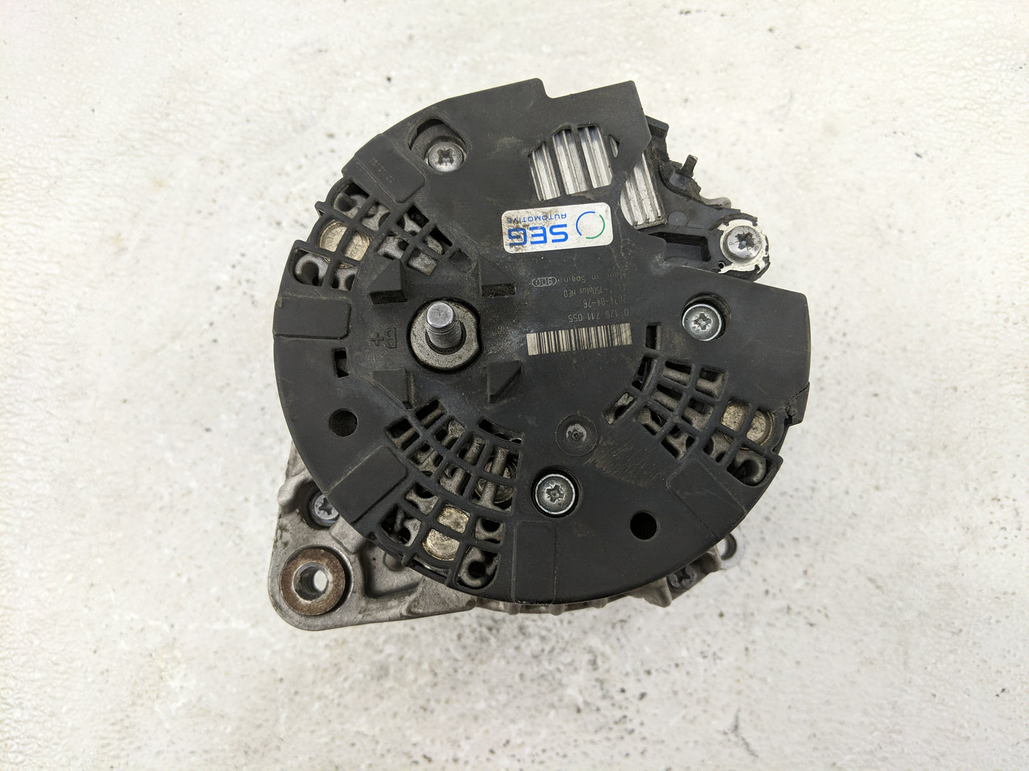 2014-2019 Mercedes-Benz Cla250 Alternator Replacement Generator Charging Assembly Engine OEM Fits OEM Used Auto Parts - Oemu