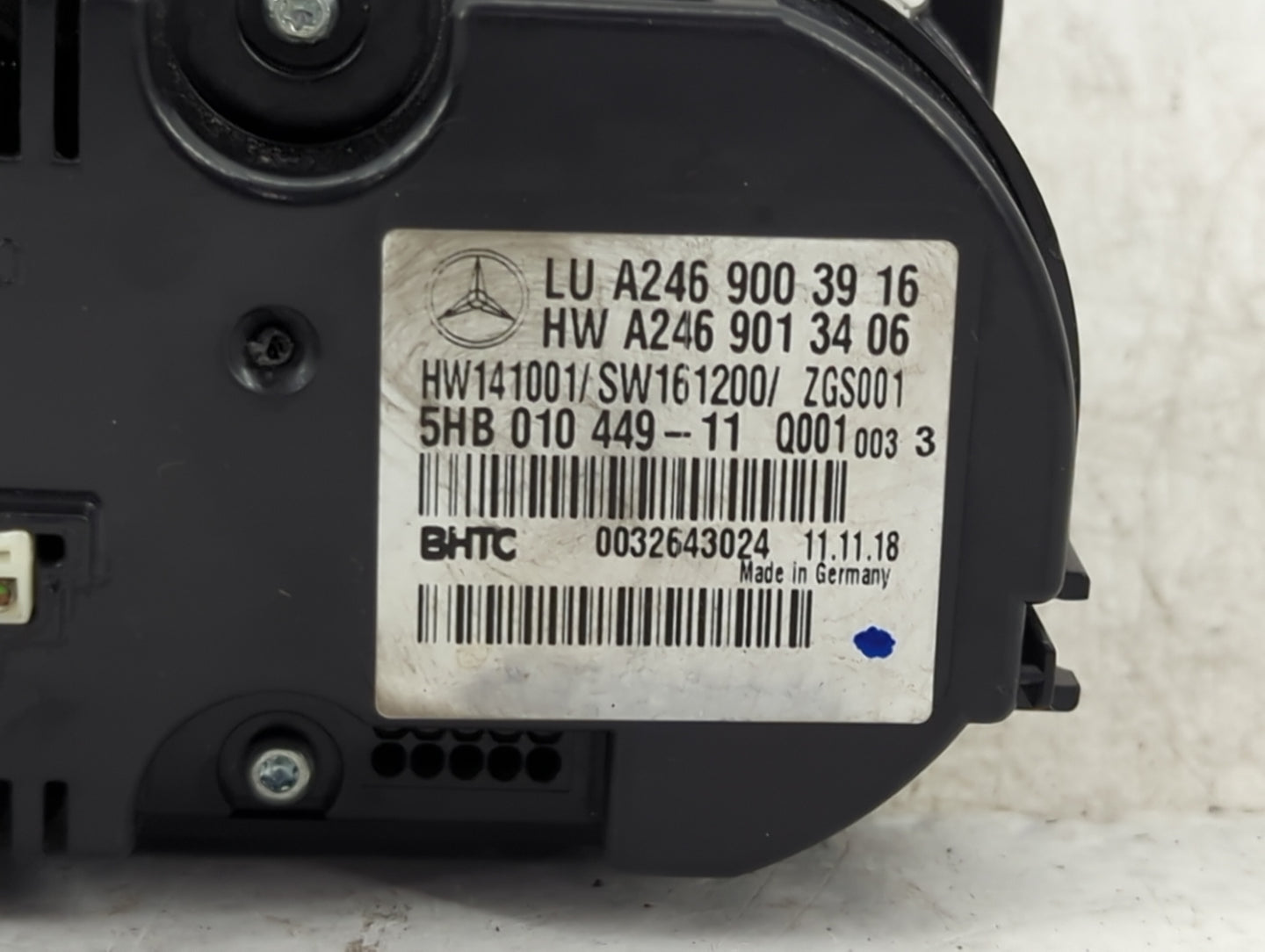 2014-2019 Mercedes-Benz Cla250 Climate Control Module Temperature AC/Heater Replacement Fits OEM Used Auto Parts - Oemusedau