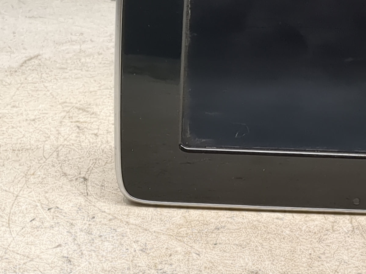 2017-2019 Mercedes-benz Cla250 Information Radio Display Screen - Oemusedautoparts1.com