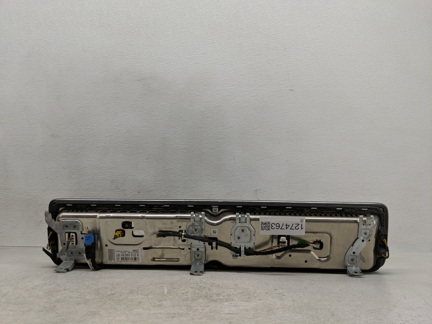 2019 Mercedes-Benz E300 Instrument Cluster Speedometer Gauges P/N:A 213 540 61 67 Fits OEM Used Auto Parts - Oemusedautopart