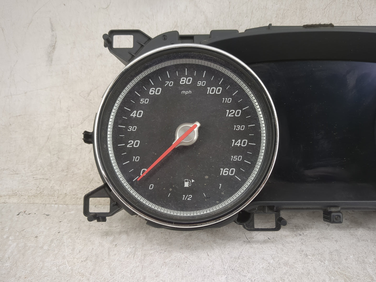 2019 Mercedes-Benz E350 Instrument Cluster Speedometer Gauges P/N:A 213 900 65 25 Miles: Fits OEM Used Auto Parts - Oemuseda