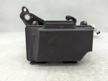 2019 Mercedes-Benz E450 Fusebox Fuse Box Panel Relay Module P/N:A205 998 13 Fits OEM Used Auto Parts - Oemusedautoparts1.com