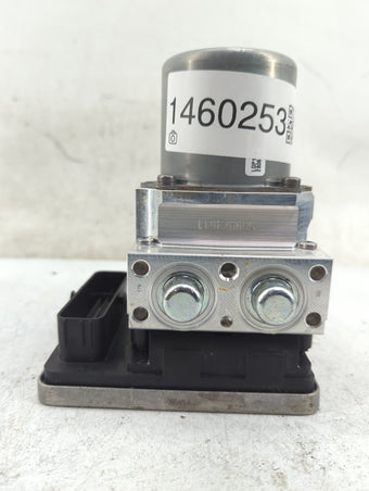 compare product 2019-2020 Mercedes-Benz E450 ABS Pump Control Module Replacement P/N:A 213 431 49 01 Fits Fits 2018 2019 2020 OEM Used Auto Parts