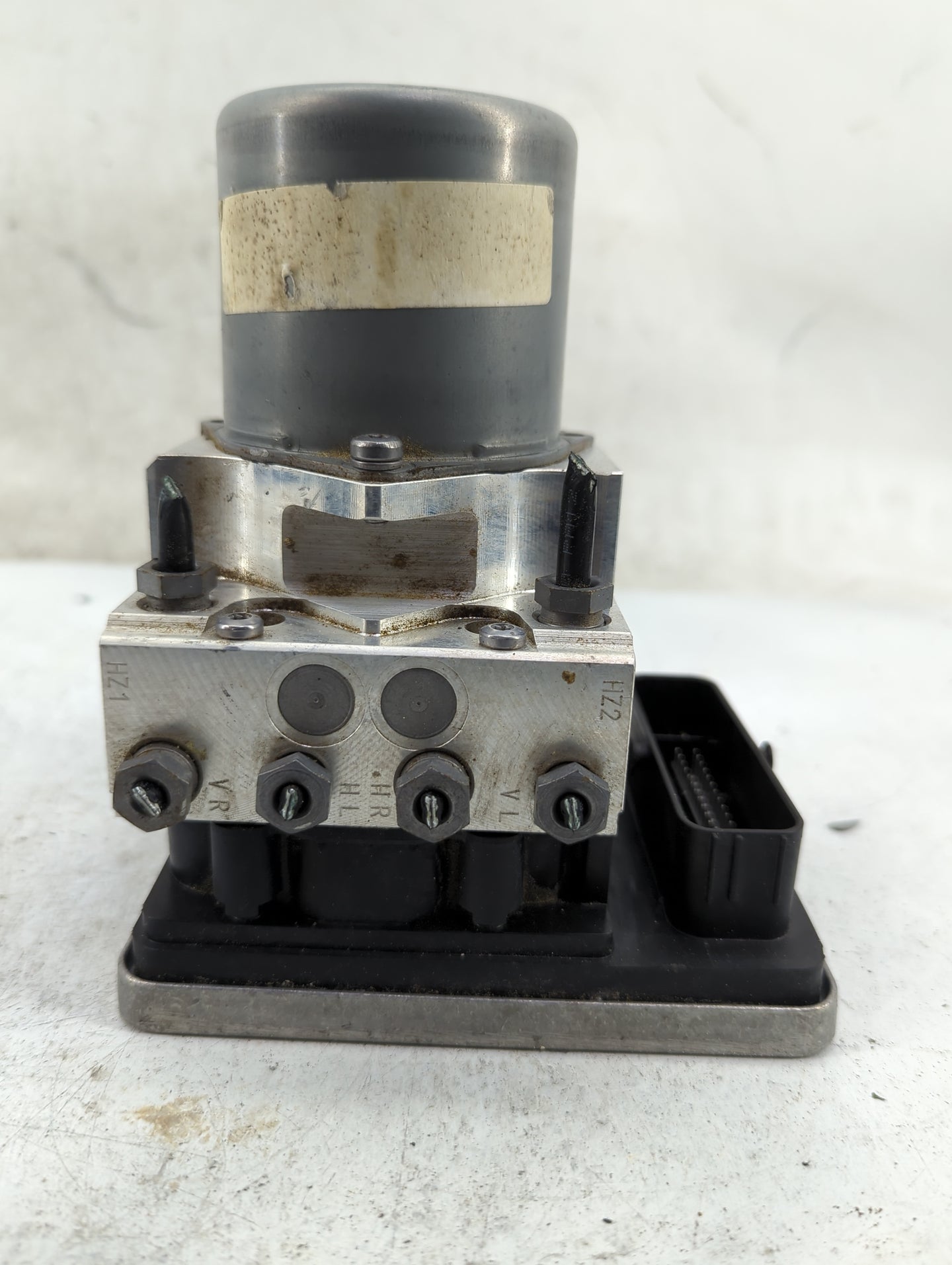 2019-2020 Mercedes-Benz E450 ABS Pump Control Module Replacement P/N:A 213 431 49 01 Fits Fits 2018 2019 2020 OEM Used Auto 