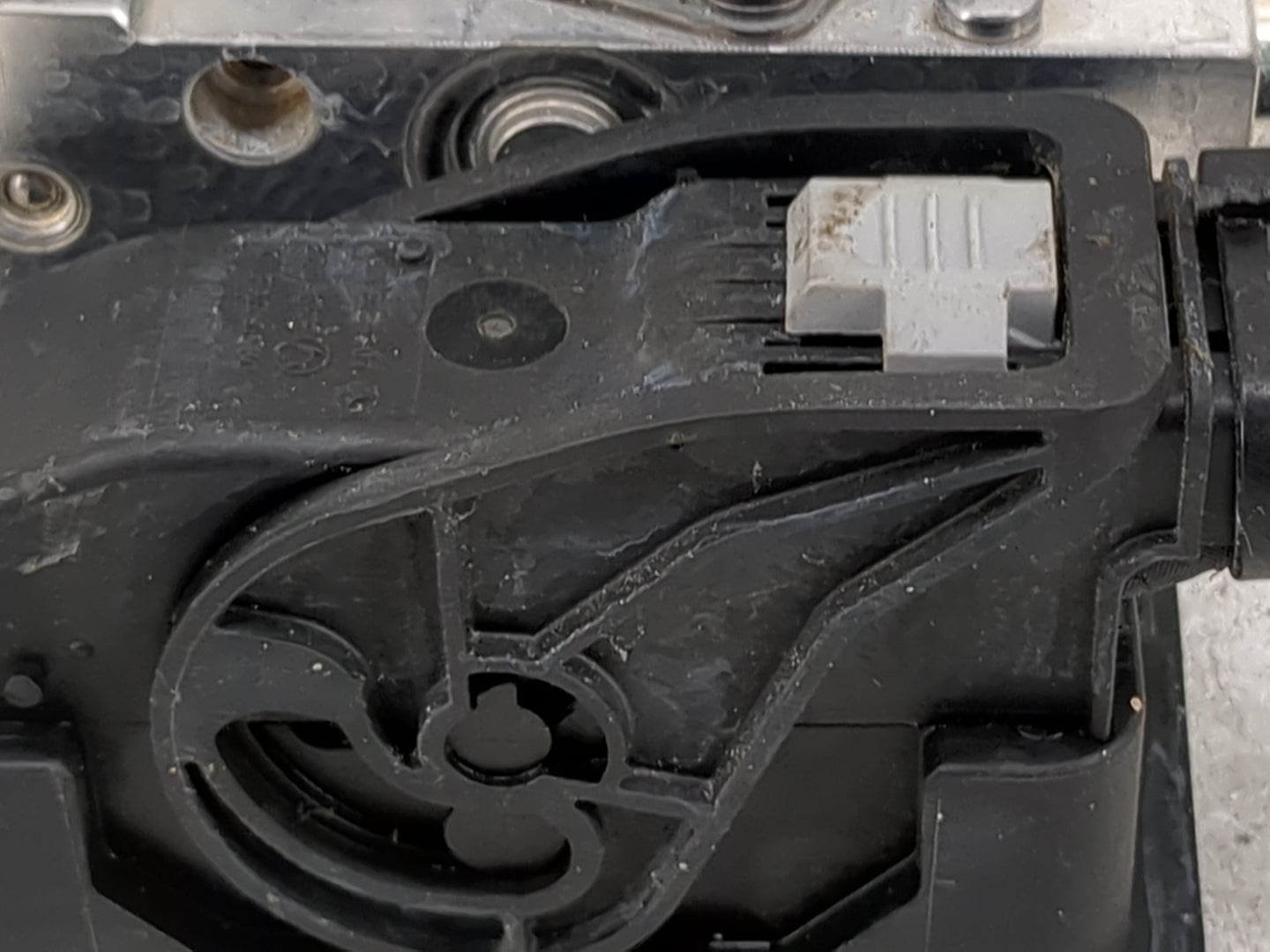 2019 Mercedes-Benz Gclass ABS Pump Control Module Replacement P/N:A2059005744 A008M906, A008N064-A, 54088307, 2059005744 Fit