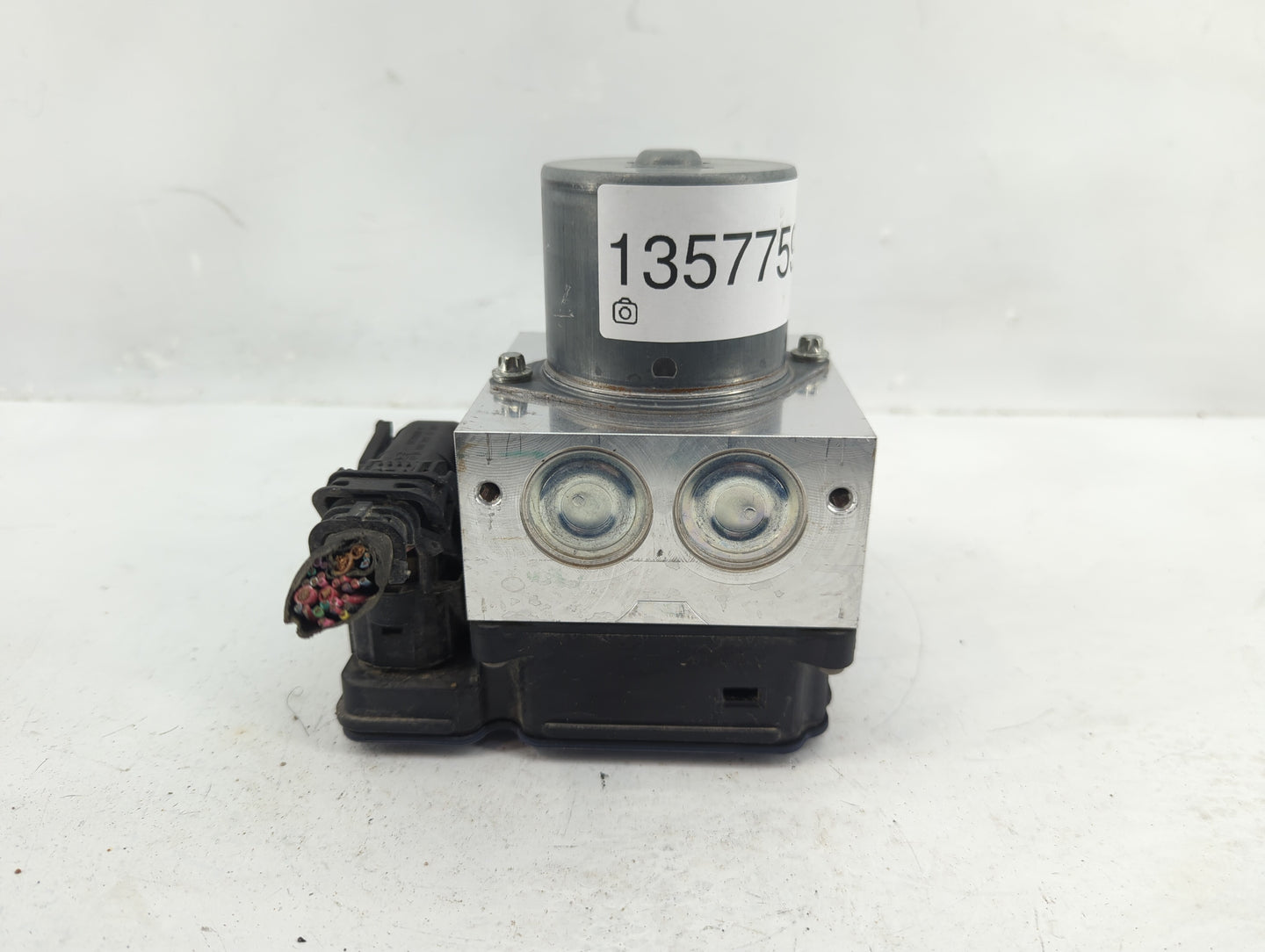 2019 Mercedes-Benz Gl450 ABS Pump Control Module Replacement P/N:A 166 901 34 00 A166 431 0600 Fits Fits 2017 2018 OEM Used 
