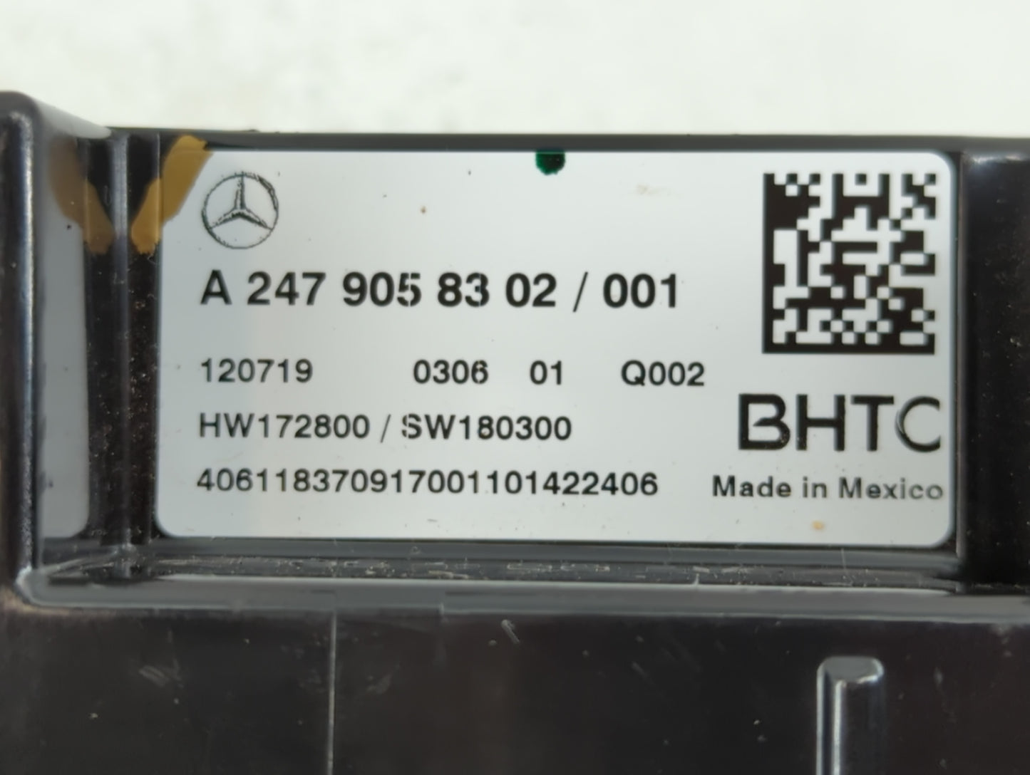 2017-2020 Mercedes-Benz Gla200 Climate Control Module Temperature AC/Heater Replacement P/N:A 247 905 83 02 Fits OEM Used Au