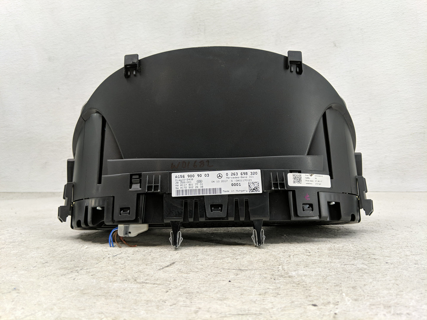 2019 Mercedes-Benz Gla250 Instrument Cluster Speedometer Gauges P/N:A156 900 90 03 Fits OEM Used Auto Parts - Oemusedautopar