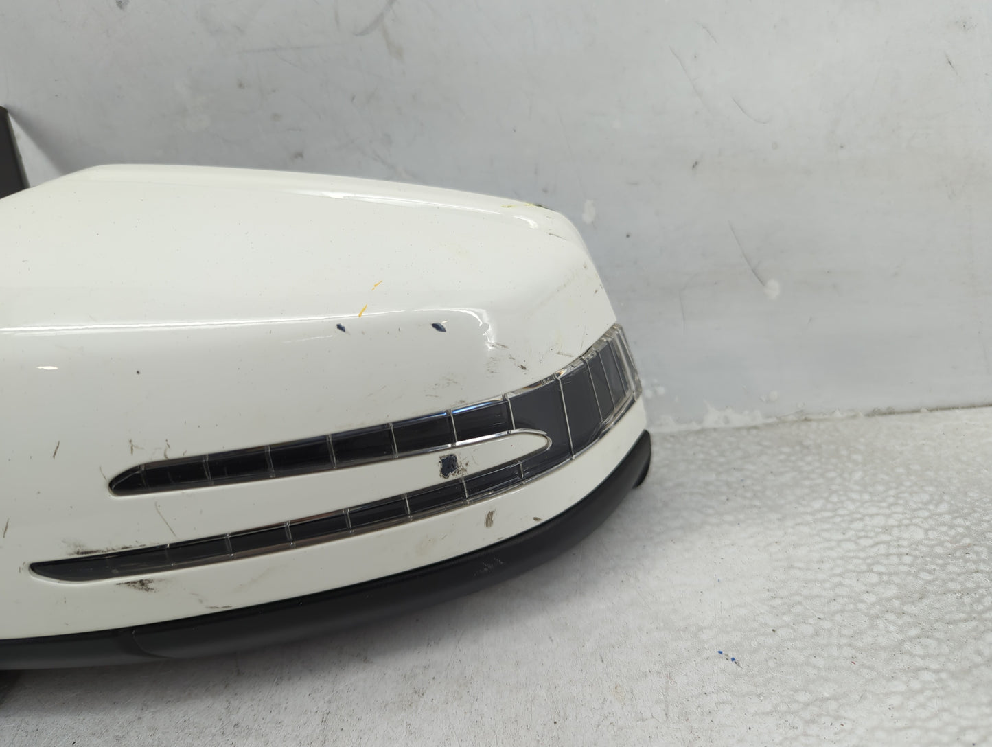 2019 Mercedes-Benz Gla250 Driver Side View Mirror - Left Door Mirror OEM Used - Oemusedautoparts1.com