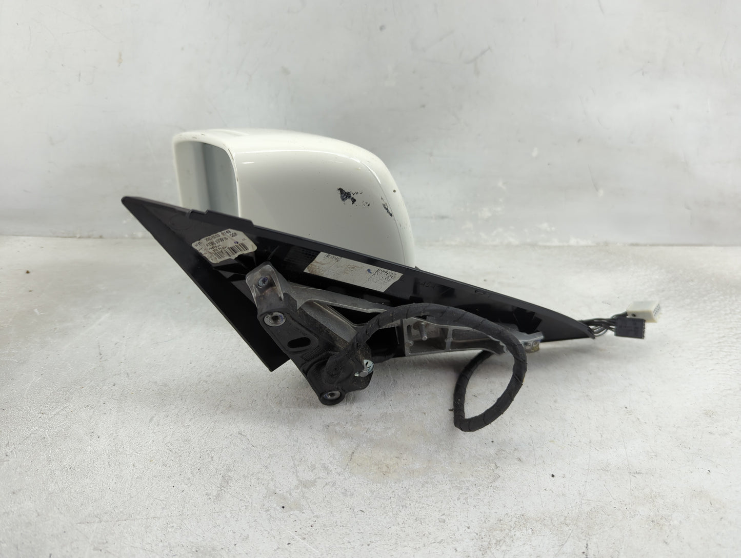 2019 Mercedes-Benz Gla250 Driver Side View Mirror - Left Door Mirror OEM Used - Oemusedautoparts1.com