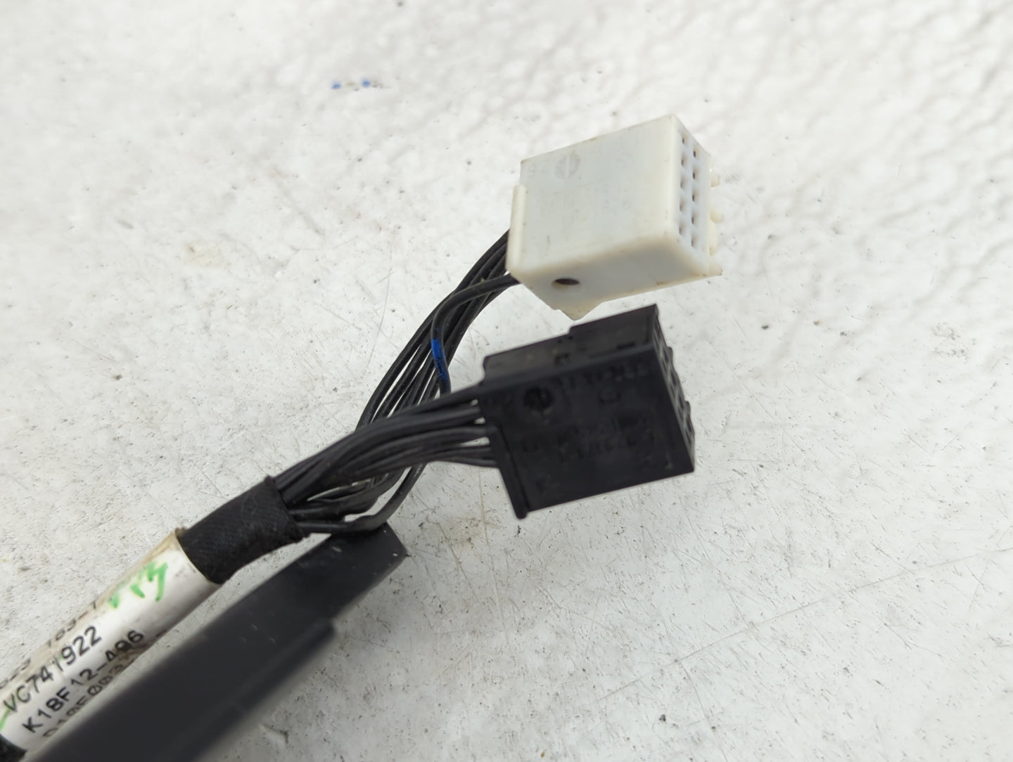 2019 Mercedes-Benz Gla250 Driver Side View Mirror - Left Door Mirror OEM Used - Oemusedautoparts1.com