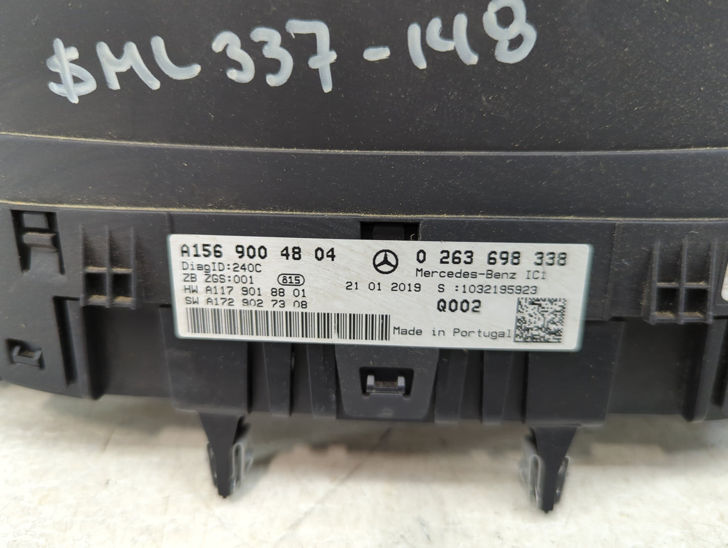 2019 Mercedes-Benz Gla250 Instrument Cluster Speedometer Gauges P/N:0 263 698 338 A156 900 48 04 Miles: Fits OEM Used Auto P