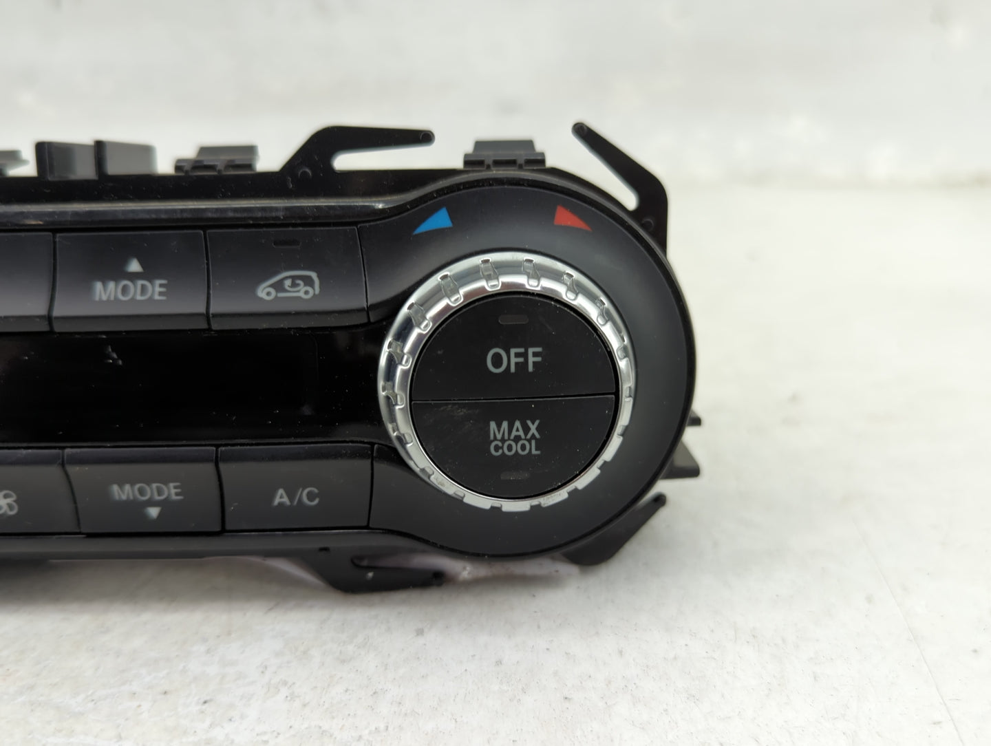 2015-2020 Mercedes-Benz Gla250 Climate Control Module Temperature AC/Heater Replacement P/N:A246 900 39 16 A246 901 34 06 Fi