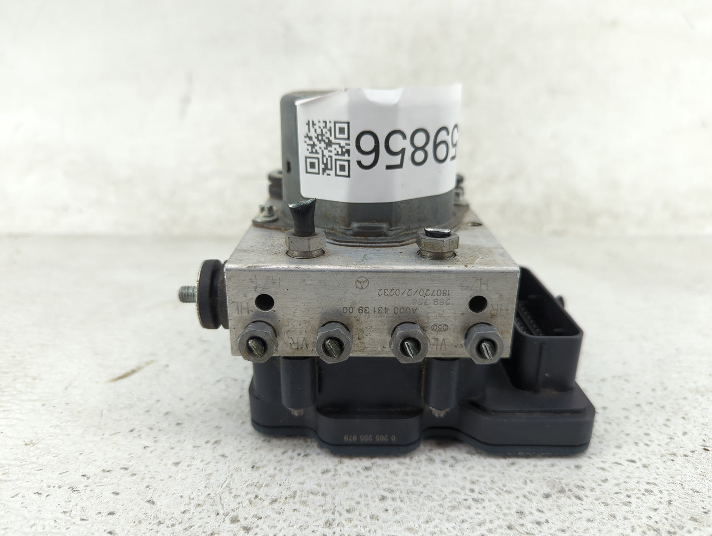 2015-2020 Mercedes-Benz Gla250 ABS Pump Control Module Replacement P/N:A0004313900 0265255979 Fits OEM Used Auto Parts - Oem