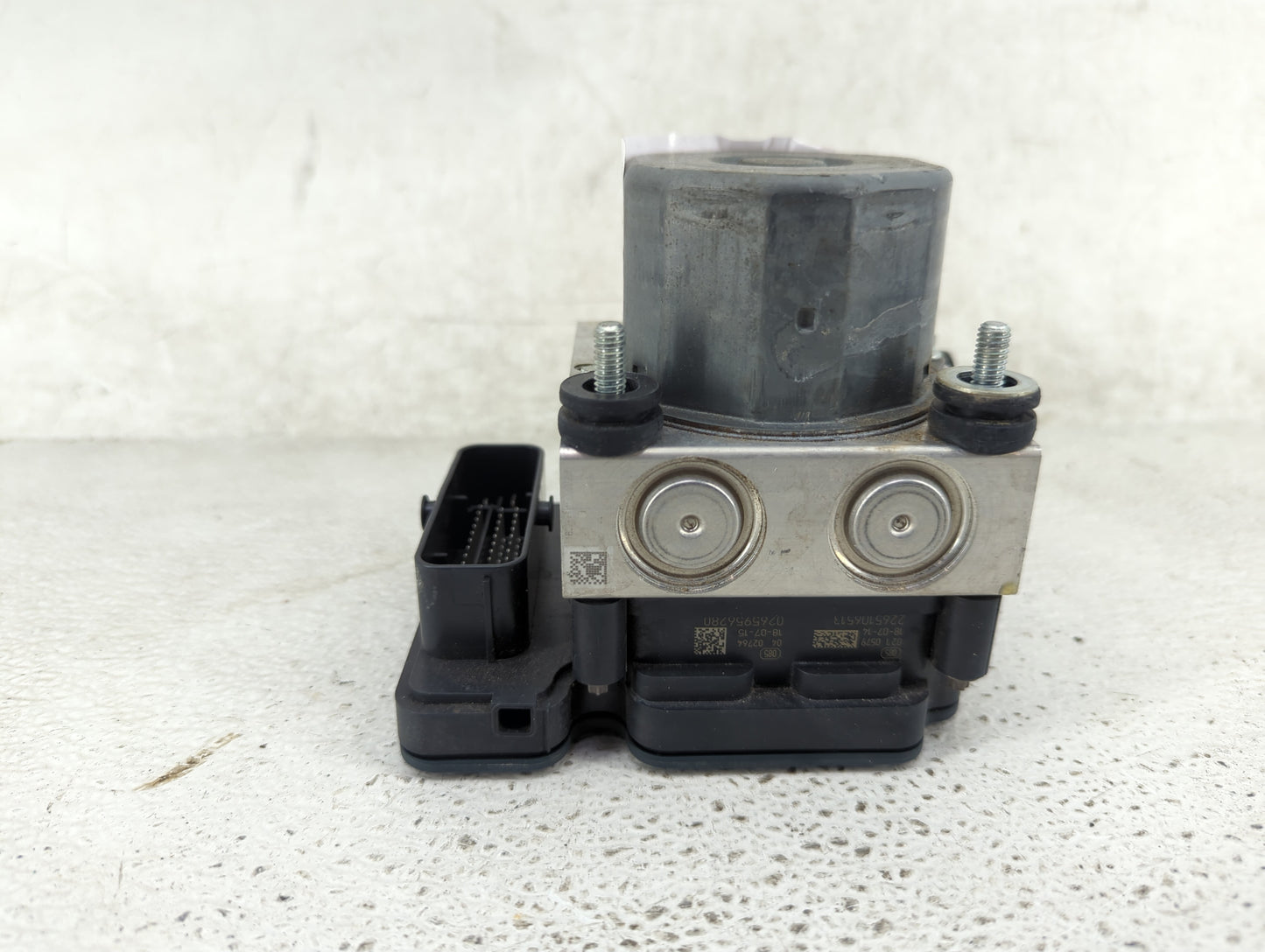 2015-2020 Mercedes-Benz Gla250 ABS Pump Control Module Replacement P/N:A0004313900 0265255979 Fits OEM Used Auto Parts - Oem