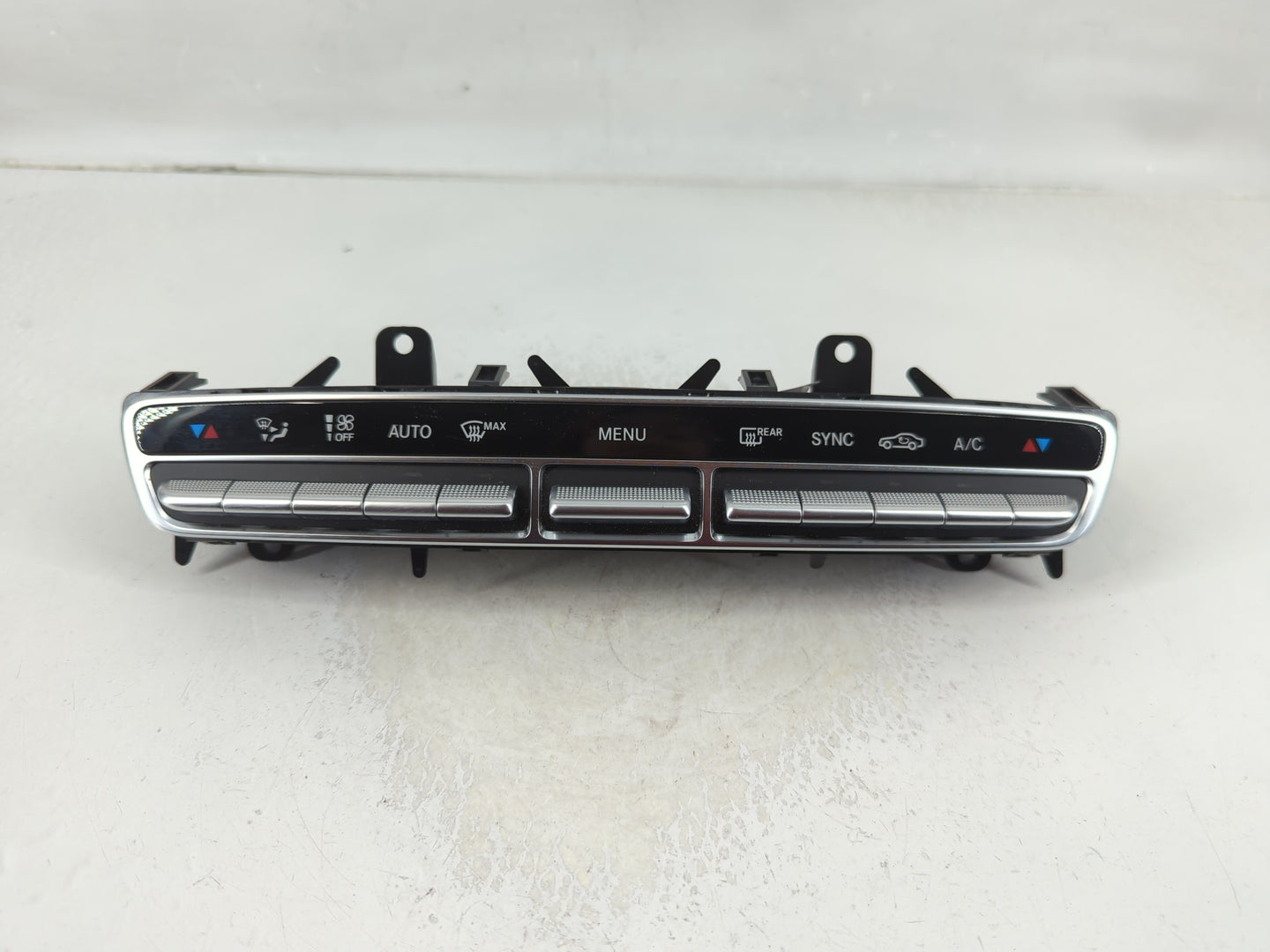 2016-2019 Mercedes-Benz Glc300 Climate Control Module Temperature AC/Heater Replacement P/N:A 205 905 88 13 Fits OEM Used Au