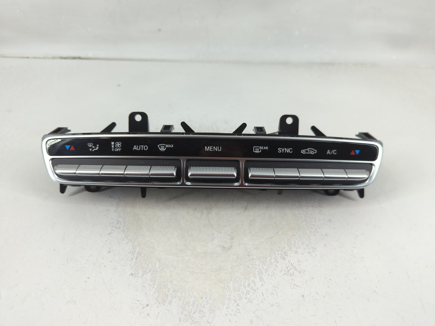 2016-2019 Mercedes-Benz Glc300 Climate Control Module Temperature AC/Heater Replacement P/N:A 205 905 88 13 Fits OEM Used Au