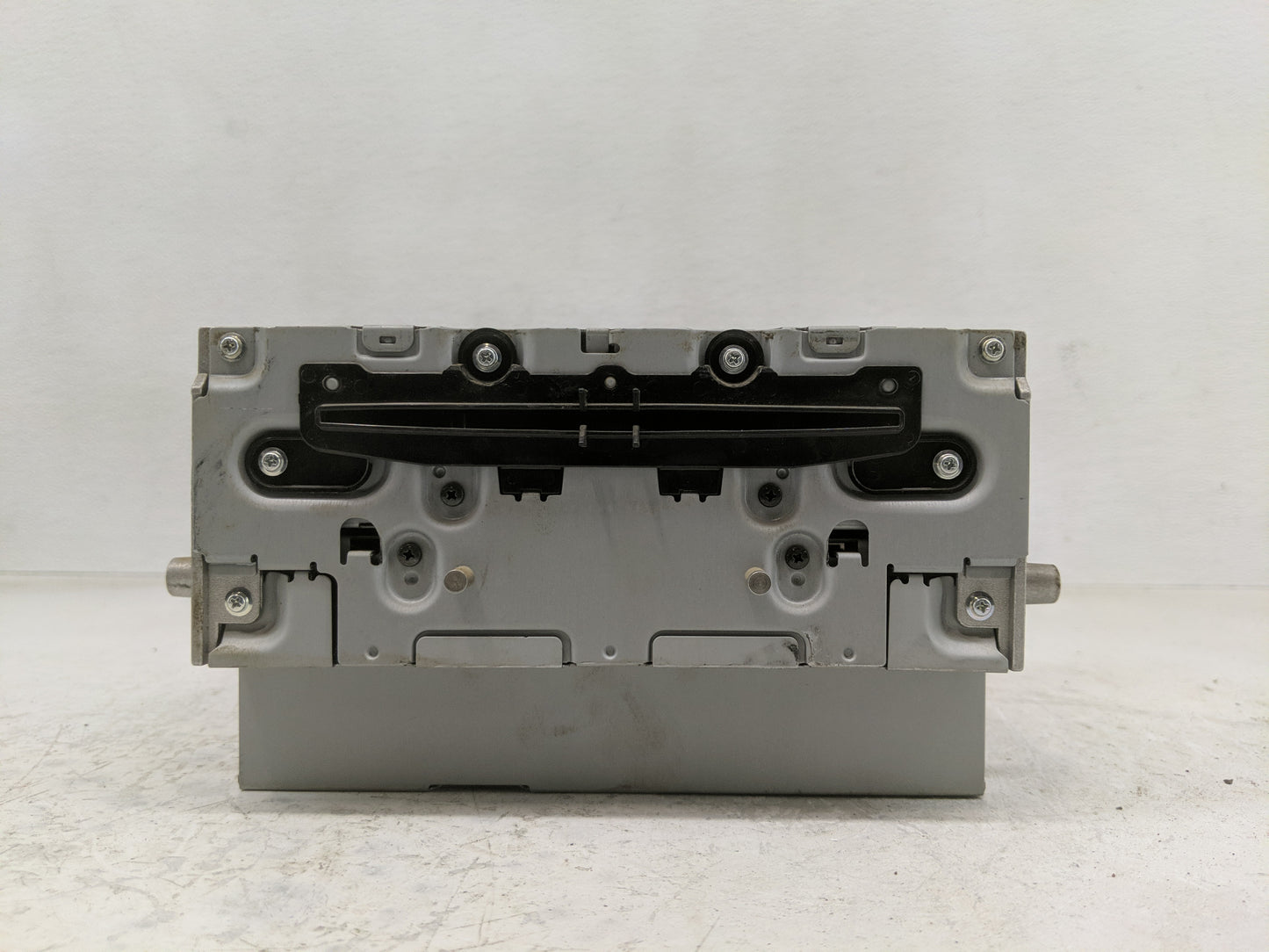 2016-2019 Mercedes-Benz Glc300 Radio AM FM Cd Player Receiver Replacement Fits Fits 2015 2016 2017 2018 2019 OEM Used Auto P