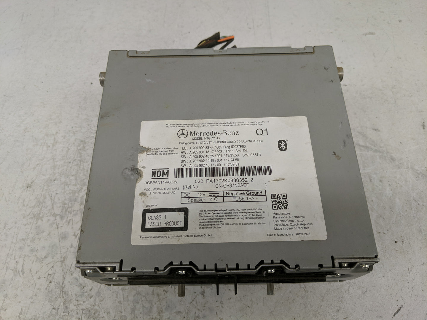 2016-2019 Mercedes-Benz Glc300 Radio AM FM Cd Player Receiver Replacement Fits Fits 2015 2016 2017 2018 2019 OEM Used Auto P