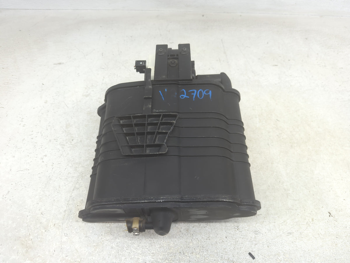 2019 Mercedes-benz Glc300 Fuel Vapor Charcoal Canister - Oemusedautoparts1.com