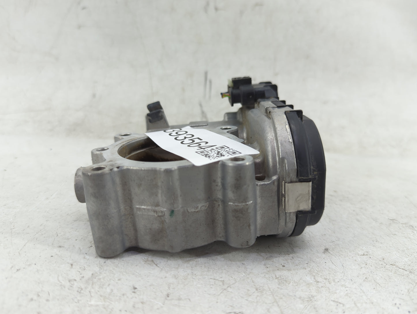 2016-2019 Mercedes-Benz Glc300 Throttle Body P/N:A2701410025 Fits Fits 2013 2014 2015 2016 2017 2018 2019 2020 2021 OEM Used