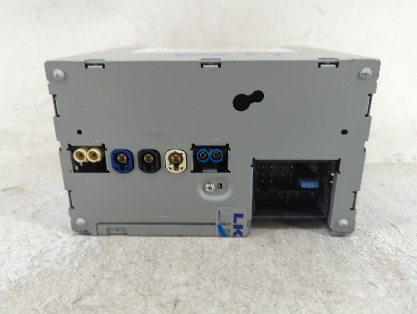 2018-2019 Mercedes-Benz Glc300 Radio AM FM Cd Player Receiver Replacement P/N:2059004140 Fits Fits 2018 2019 OEM Used Auto P