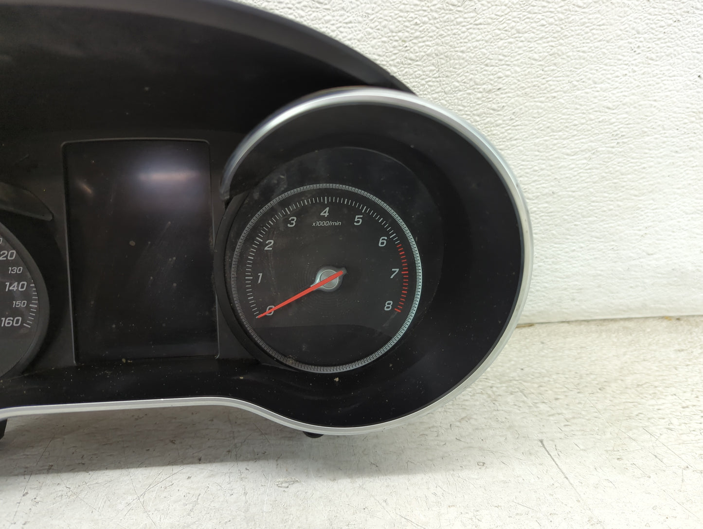 2019 Mercedes-Benz Glc300 Instrument Cluster Speedometer Gauges P/N:A 253 900 61 04 Miles: Fits Fits 2018 OEM Used Auto Part
