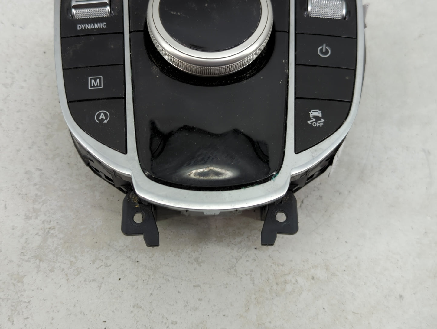 2016-2019 Mercedes-Benz Glc300 Radio AM FM Cd Player Receiver Replacement P/N:A 205 902 01 04 A 205 901 56 09 Fits OEM Used 
