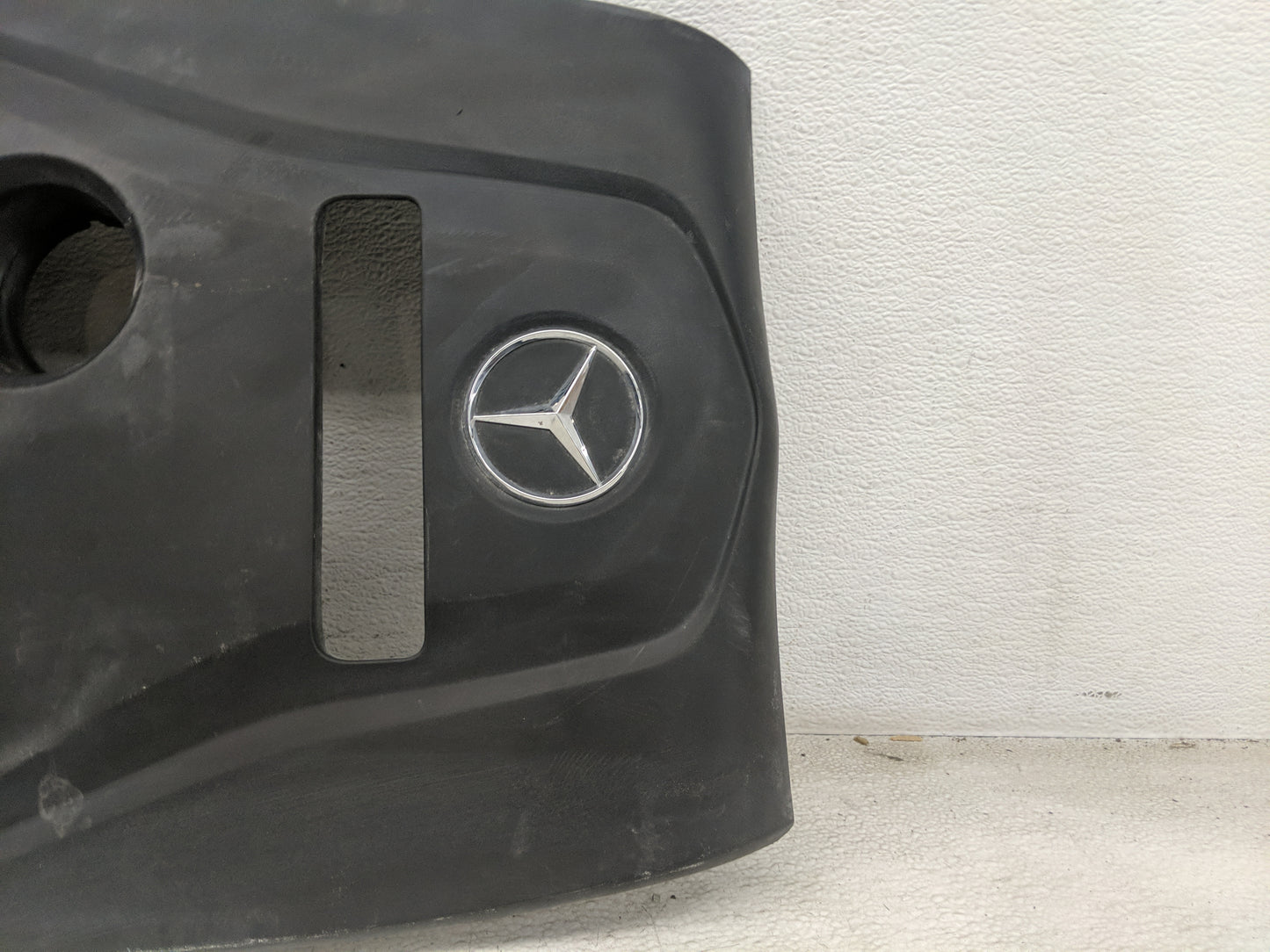 2019 Mercedes-benz Glc300 Engine Cover - Oemusedautoparts1.com