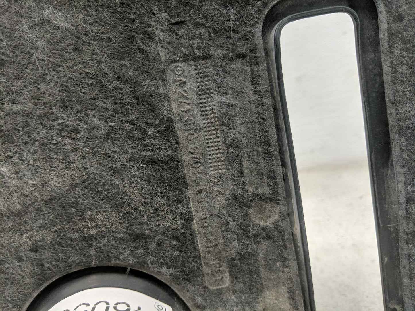 2019 Mercedes-benz Glc300 Engine Cover - Oemusedautoparts1.com