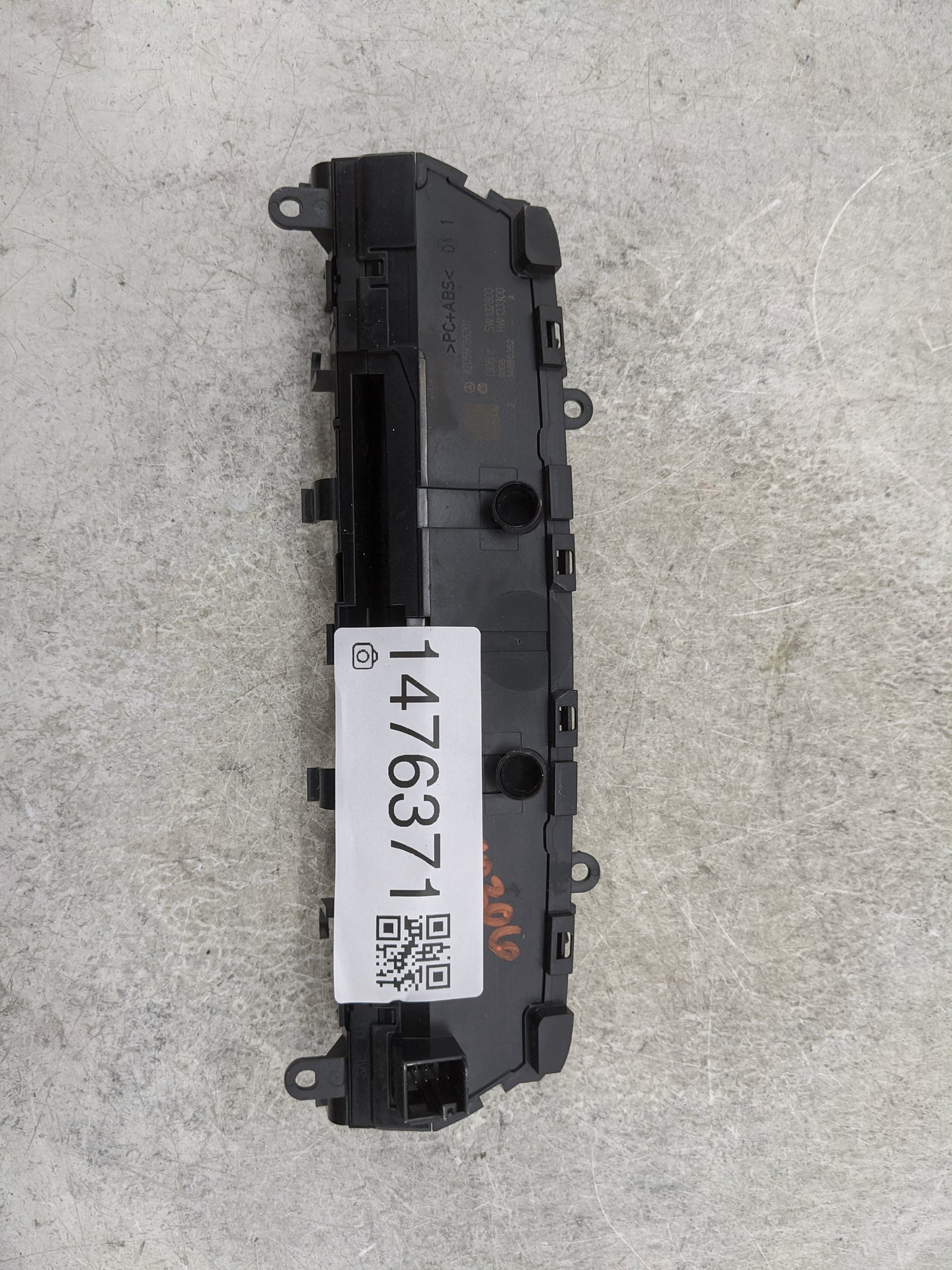 2016-2019 Mercedes-Benz Glc300 Radio AM FM Cd Player Receiver Replacement P/N:A2059055201 Fits Fits 2015 2016 2017 2018 2019