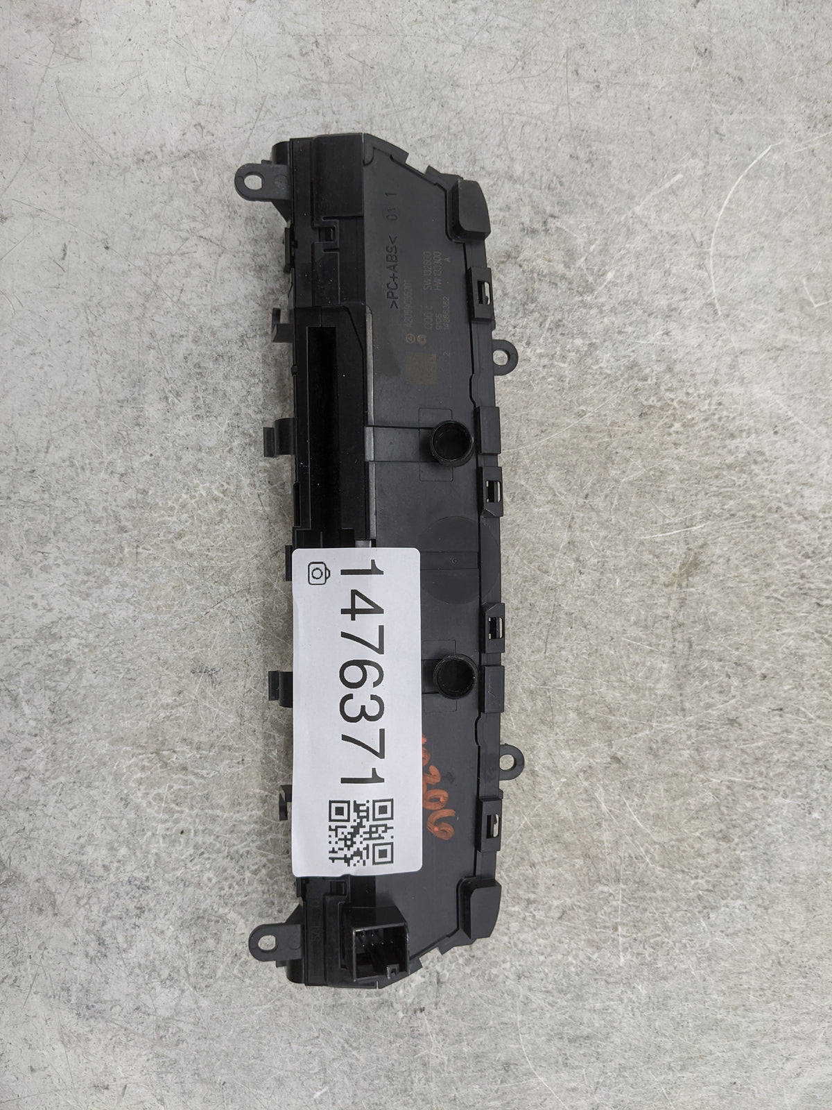 2016-2019 Mercedes-Benz Glc300 Radio AM FM Cd Player Receiver Replacement P/N:A2059055201 Fits Fits 2015 2016 2017 2018 2019