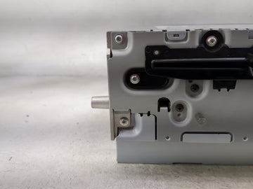 2018-2019 Mercedes-Benz Glc300 Radio AM FM Cd Player Receiver Replacement P/N:A2059003344 A2059011817 Fits Fits 2018 2019 OEM Used Auto Parts