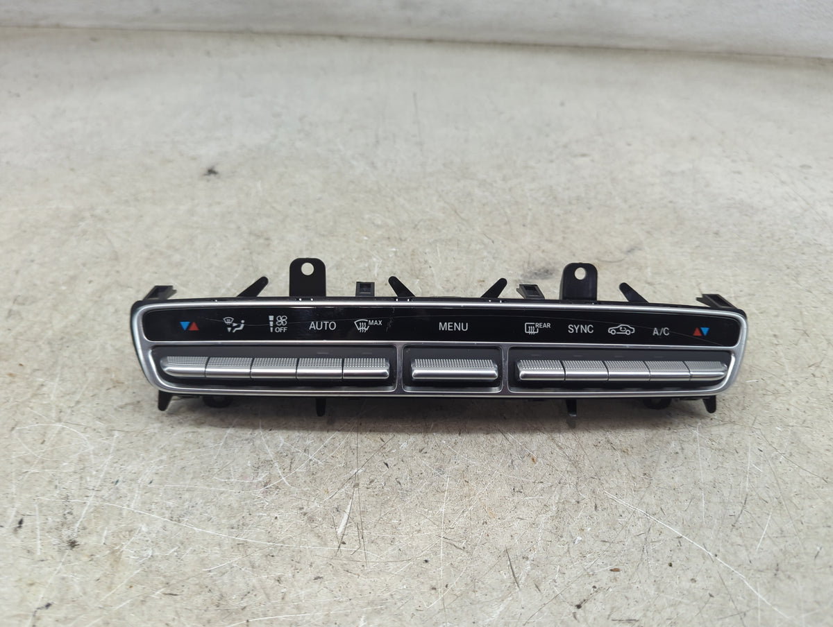 2016-2019 Mercedes-Benz Glc300 Climate Control Module Temperature AC/Heater Replacement P/N:A2059054215 A2C1600170101 Fits O