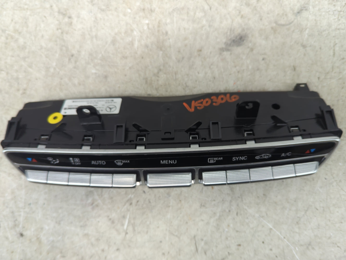 2016-2019 Mercedes-Benz Glc300 Climate Control Module Temperature AC/Heater Replacement P/N:A2059054215 A2C1600170101 Fits O