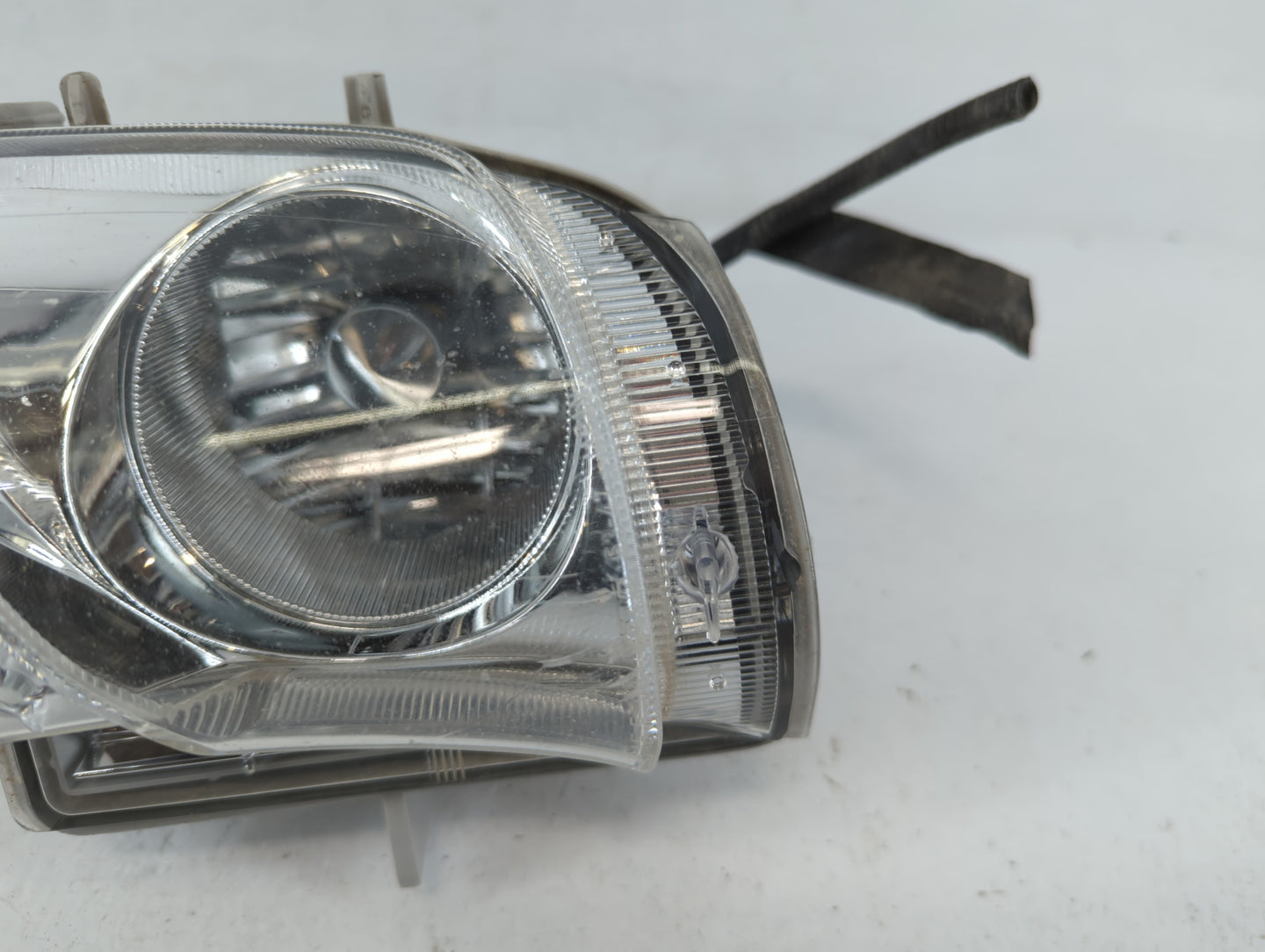 2019 Mercedes-benz Glc300 Passenger Right Oem Fog Light Lamp - Oemusedautoparts1.com