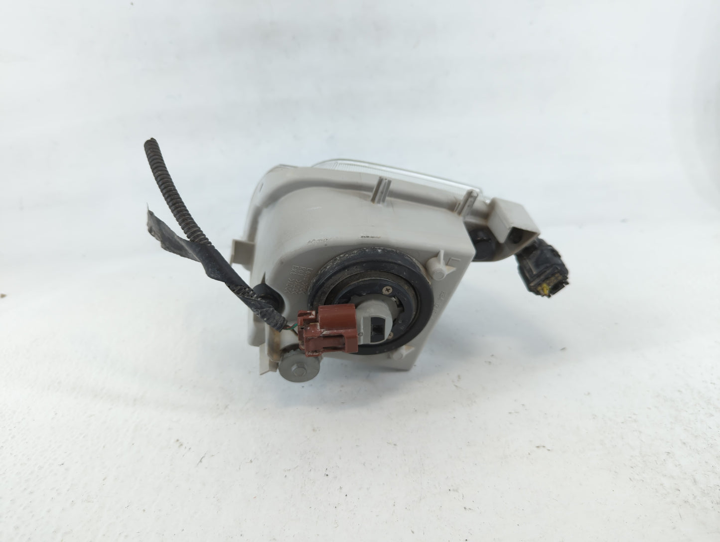 2019 Mercedes-benz Glc300 Passenger Right Oem Fog Light Lamp - Oemusedautoparts1.com