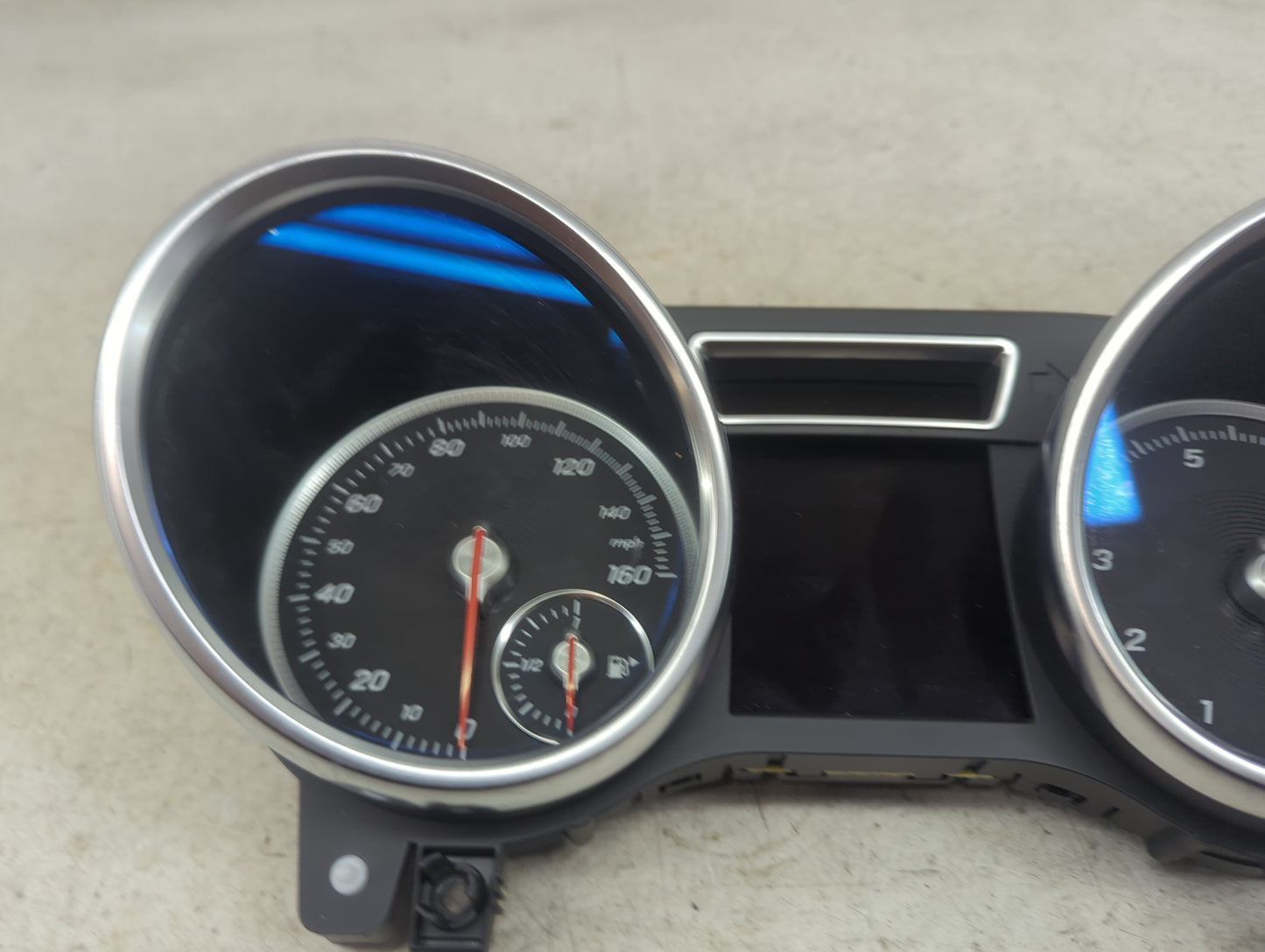 2019 Mercedes-Benz Gle-Class Instrument Cluster Speedometer Gauges P/N:A1669000022 0263739385, A1669018506 Miles: Fits OEM U