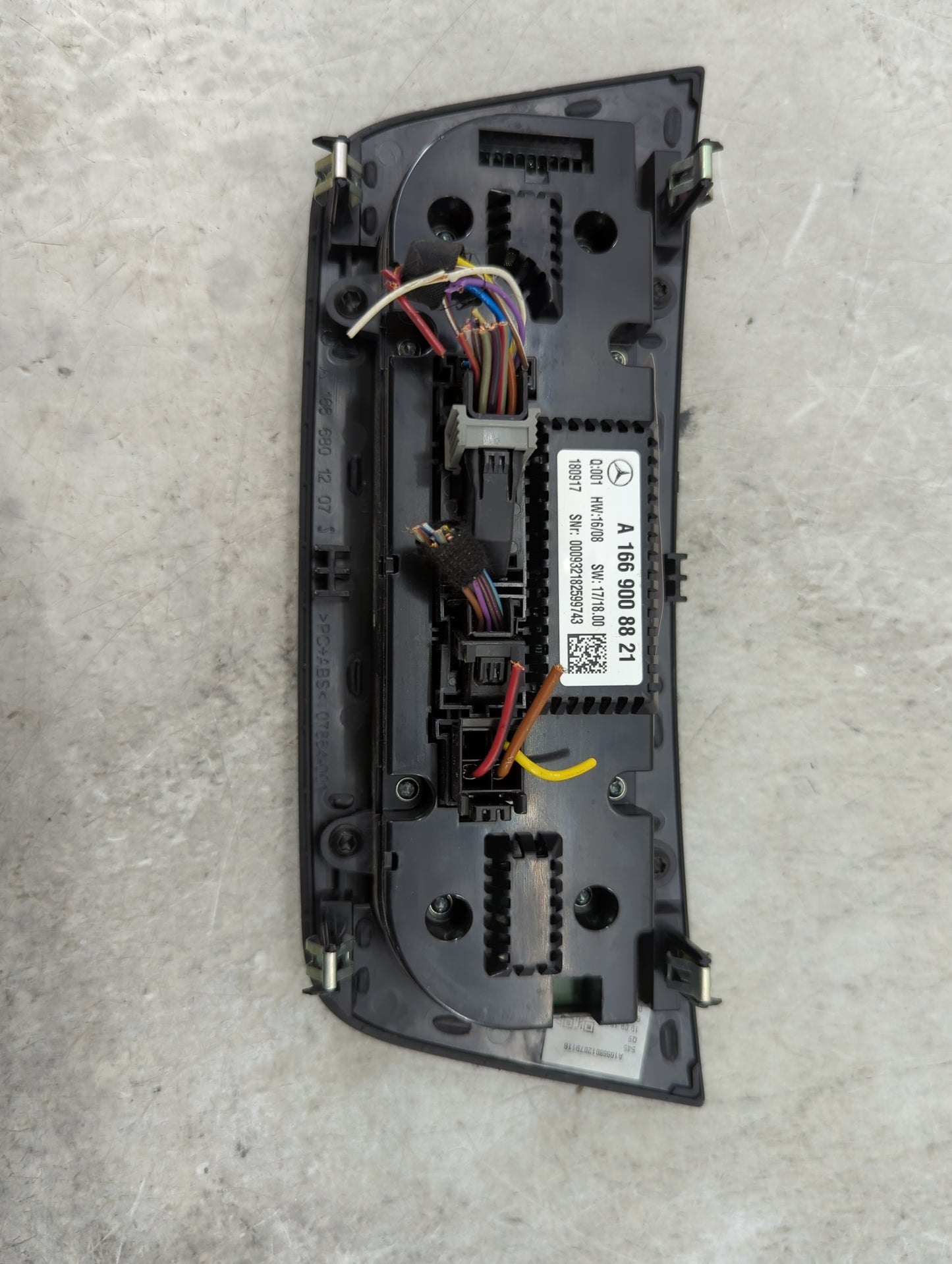 2018-2019 Mercedes-Benz Gle400 Climate Control Module Temperature AC/Heater Replacement P/N:A 166 900 88 21 Fits Fits 2018 2