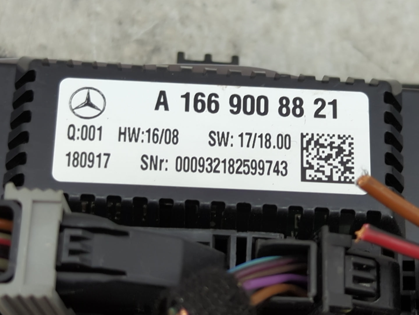 2018-2019 Mercedes-Benz Gle400 Climate Control Module Temperature AC/Heater Replacement P/N:A 166 900 88 21 Fits Fits 2018 2