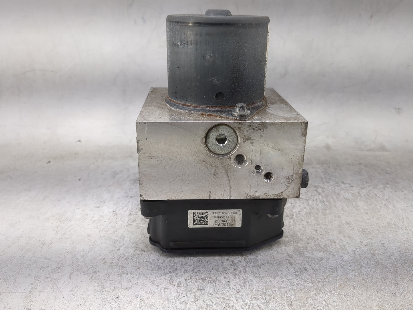 2019 Mercedes-Benz Gle Class ABS Pump Control Module Replacement P/N:A1664318609 A1669013400 Fits Fits 2017 2018 OEM Used Au
