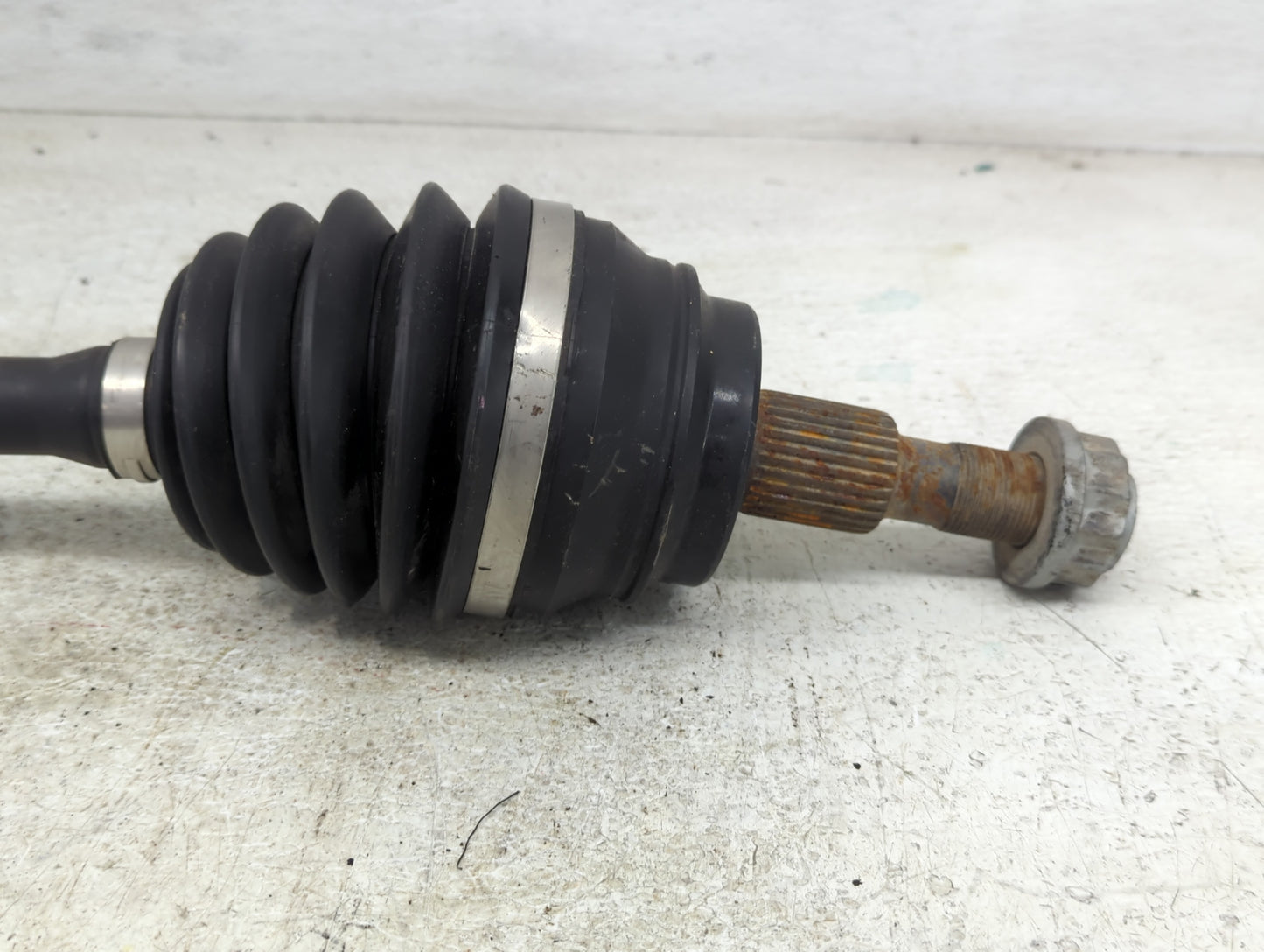 2017-2019 Mercedes-benz Gls450 Axle Shaft Front Driver Cv C/v - Oemusedautoparts1.com