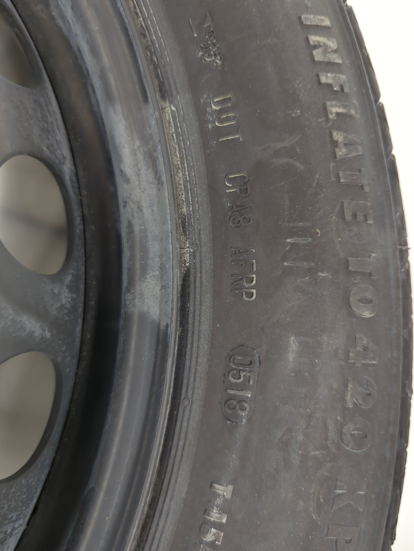 2017-2019 Mercedes-benz Gls550 Spare Donut Tire Wheel Rim Oem - Oemusedautoparts1.com