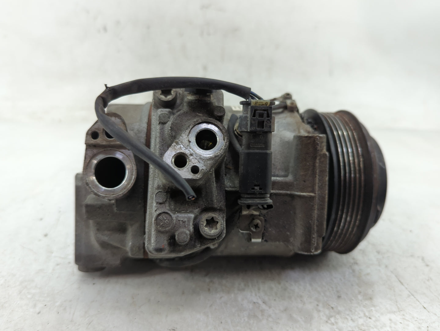 2017-2021 Mercedes-benz Metris Air Conditioning A/c Ac Compressor Oem - Oemusedautoparts1.com