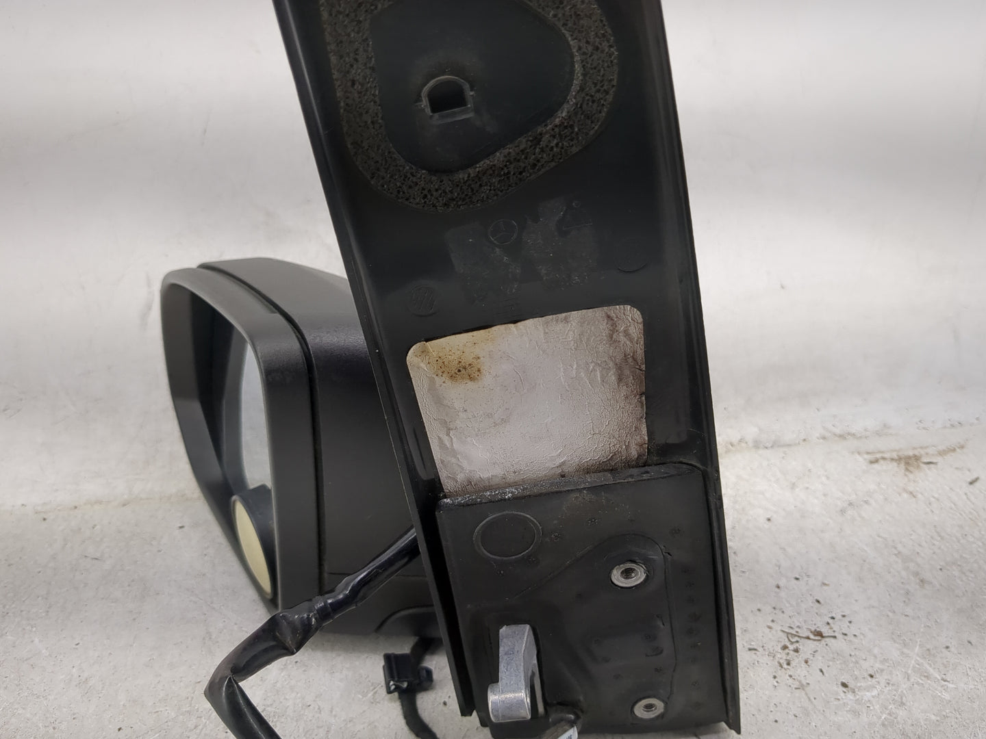 2019-2021 Mercedes-Benz Metris Driver Side View Mirror - Left Door Mirror OEM Used - Oemusedautoparts1.com
