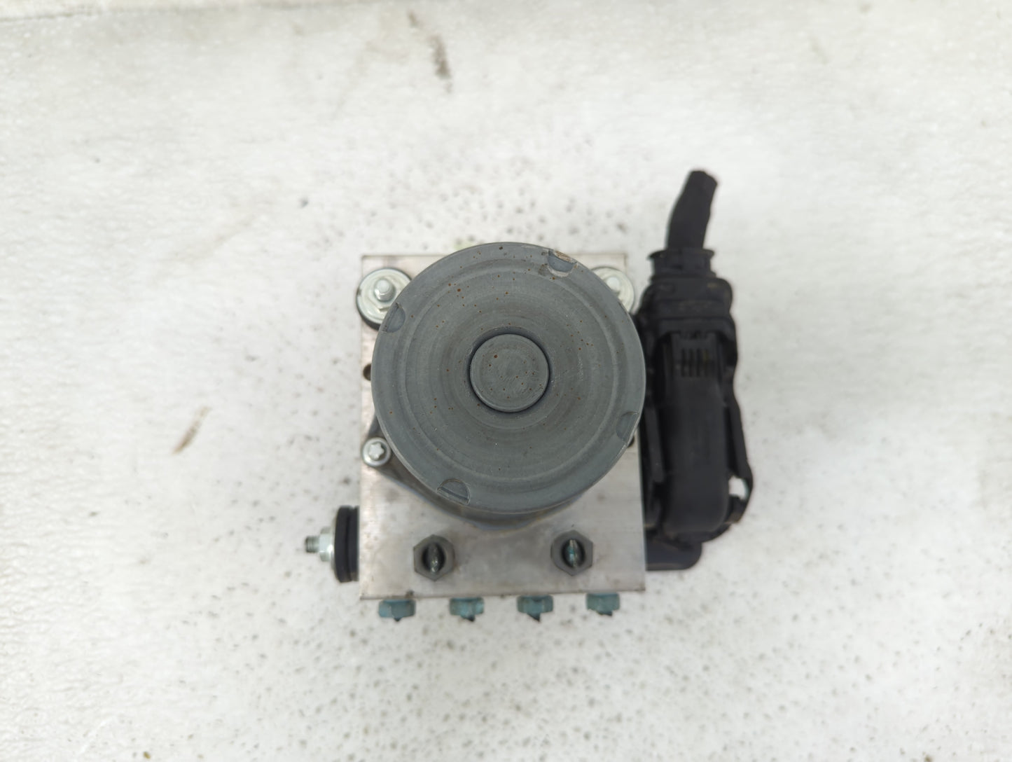 2016-2021 Mercedes-Benz Metris ABS Pump Control Module Replacement P/N:A4479003802 269797 Fits Fits 2016 2017 2018 2019 2020