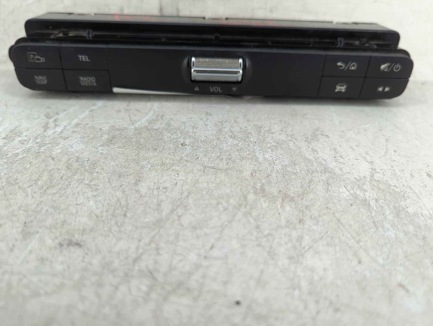 2019 Mercedes-Benz Sprinter 2500 Radio AM FM Cd Player Receiver Replacement P/N:A9079025503 Fits OEM Used Auto Parts - Oemus