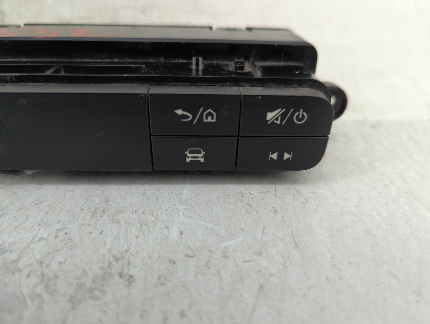 2019 Mercedes-Benz Sprinter 2500 Radio AM FM Cd Player Receiver Replacement P/N:A9079025503 Fits OEM Used Auto Parts - Oemus