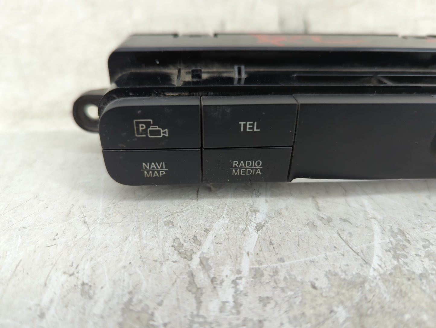 2019 Mercedes-Benz Sprinter 2500 Radio AM FM Cd Player Receiver Replacement P/N:A9079025503 Fits OEM Used Auto Parts - Oemus